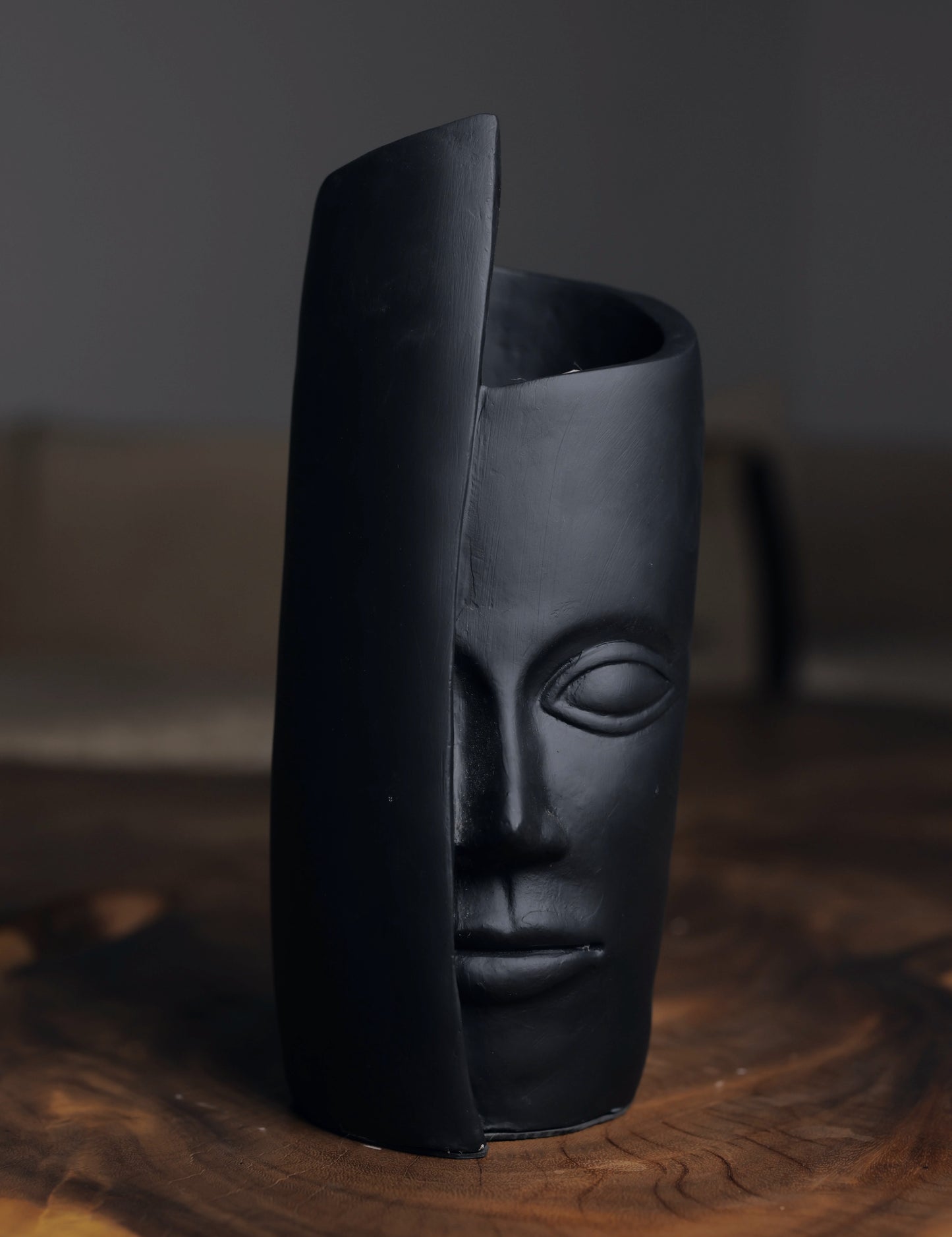 Abstract Face Vase - Matte Black