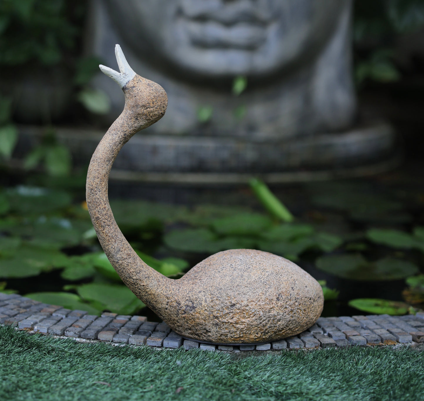 Elegant Swan Garden Statues | GRC Decor