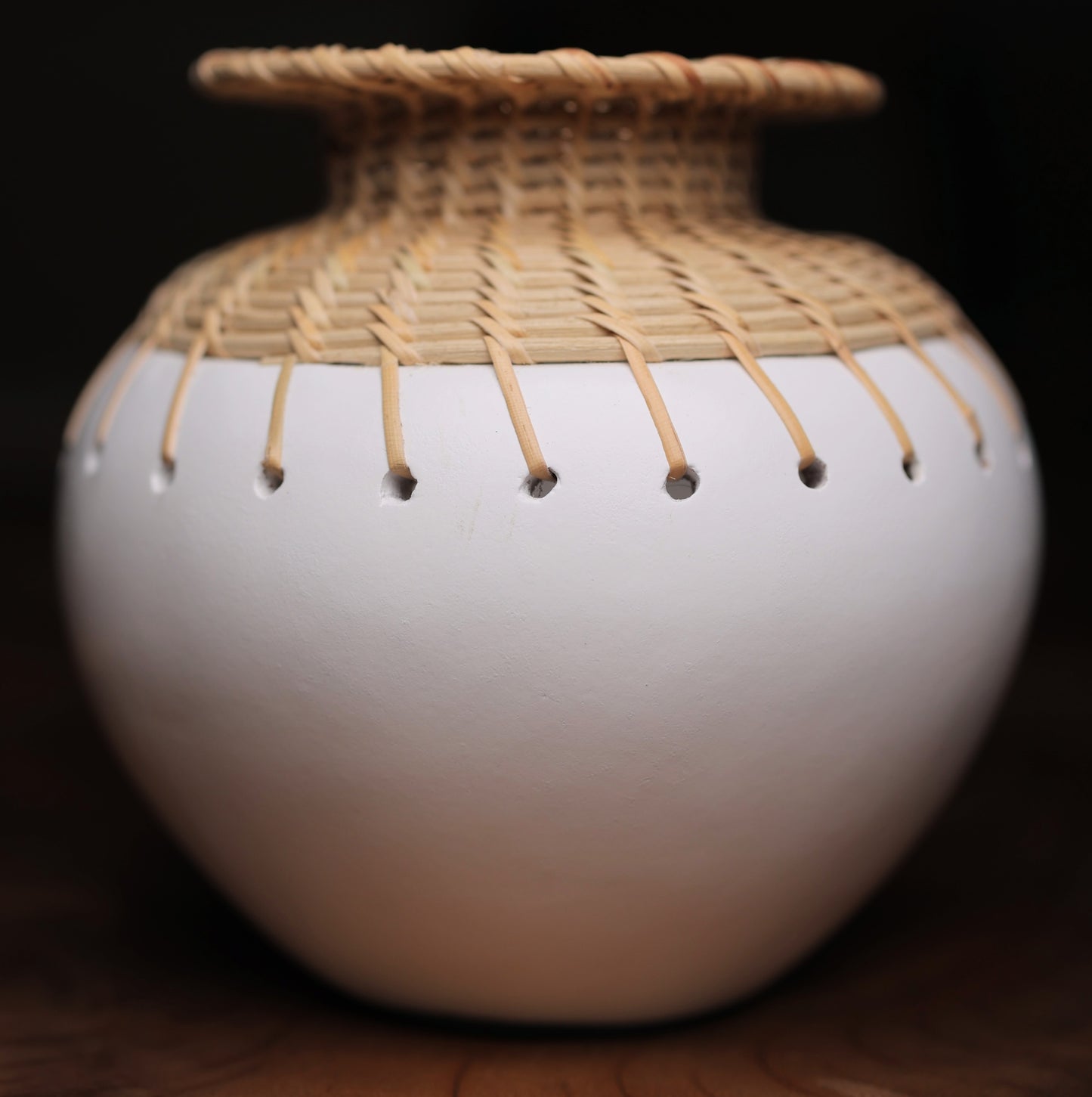 Arka White Woven Terracotta Pot