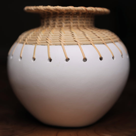 Arka White Woven Terracotta Pot